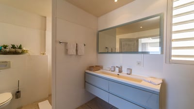 Luxury Villa Photo #34