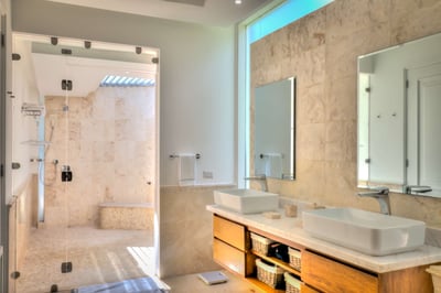Luxury Villa Photo #45