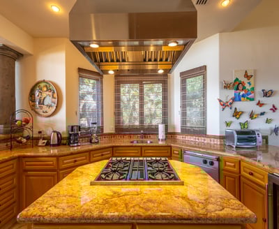 Luxury Villa Photo #25