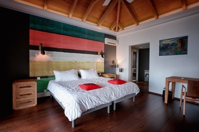 Luxury Villa Photo #17