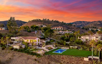 Luxury Villa Photo #51