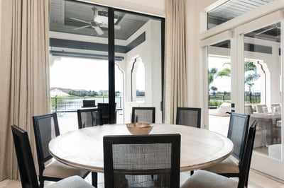 Luxury Villa Photo #23
