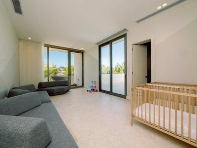 Large luxury villa with full staff and ocean views