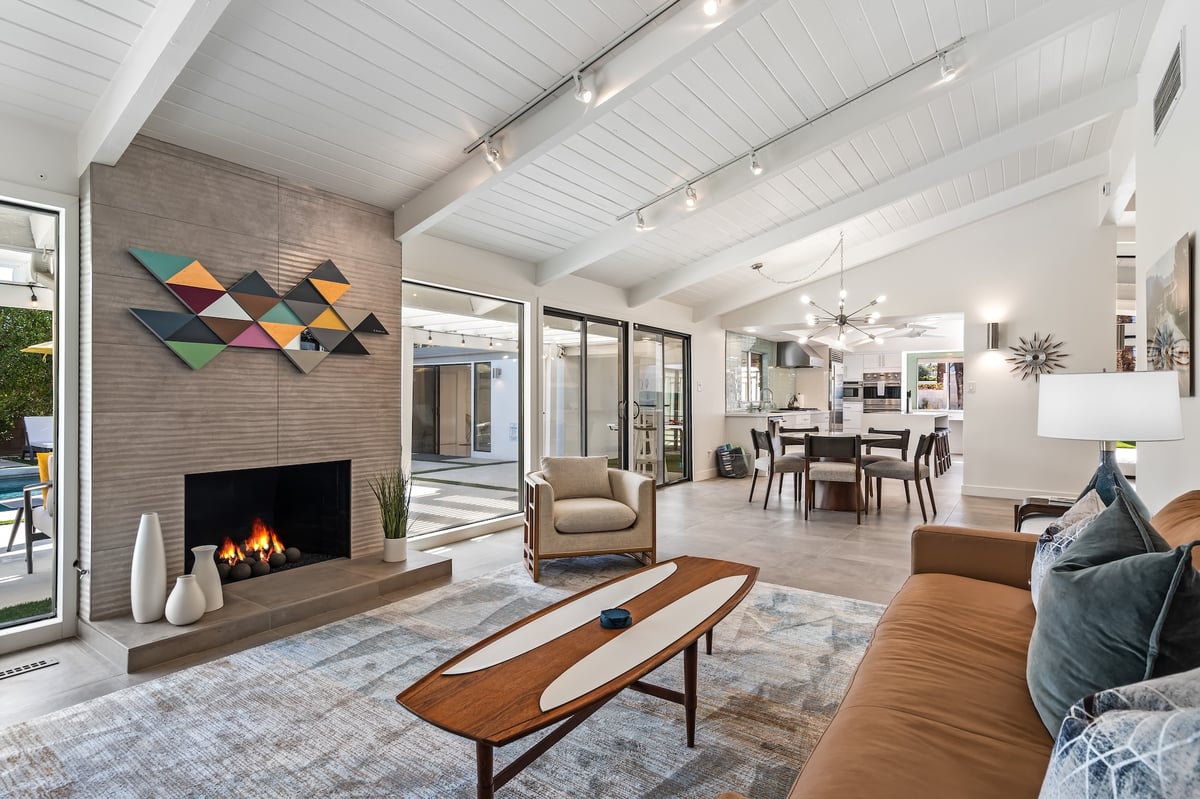 Alexander Desert Dreams