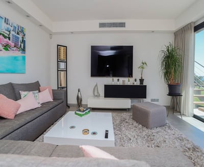 Luxury Villa Photo #12
