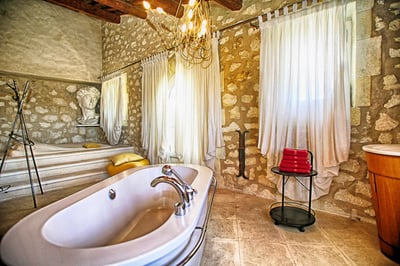 Luxury Villa Photo #19