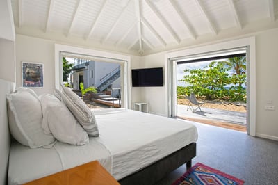 Luxury Villa Photo #14