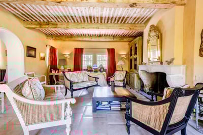 Luxury Villa Photo #8