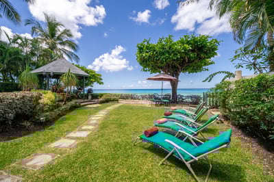 Luxury Villa Photo #5