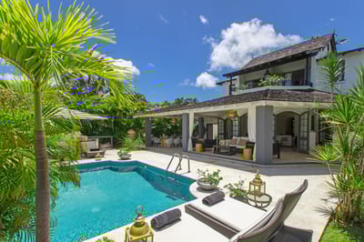 Luxury Villa Photo #2
