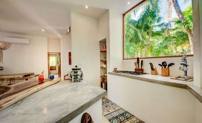 Luxury Villa Photo #13