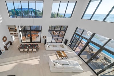 Luxury Villa Photo #15