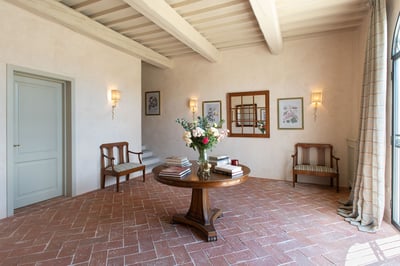 Luxury Villa Photo #39
