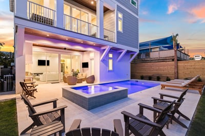 Luxury Villa Photo #4