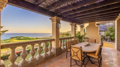 Luxury Villa Photo #22