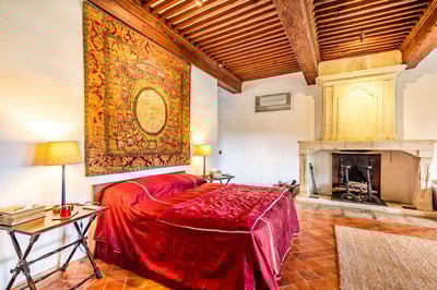 Luxury Villa Photo #22
