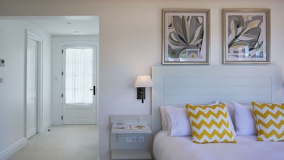 Luxury Villa Photo #46