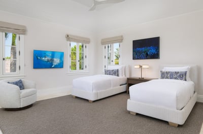 Luxury Villa Photo #62