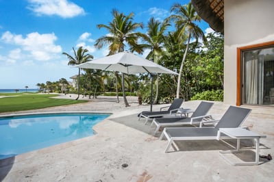 Luxury Villa Photo #5