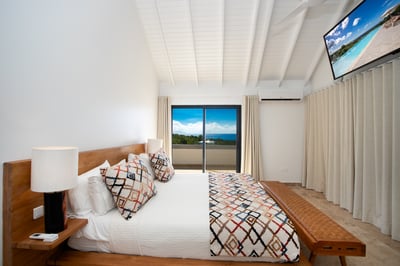 Luxury Villa Photo #33