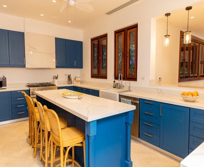 Luxury Villa Photo #22