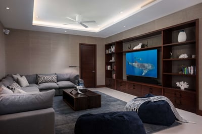 Luxury Villa Photo #14