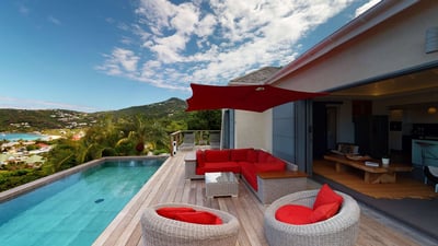 Luxury Villa Photo #6