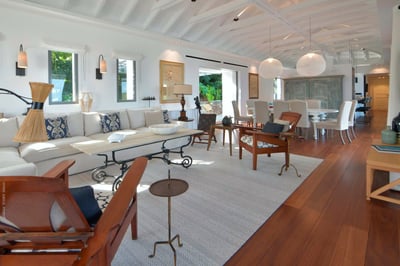 Luxury Villa Photo #23