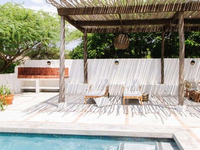 Luxury Villa Photo #6