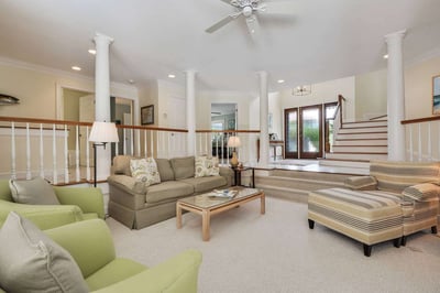 Luxury Villa Photo #13