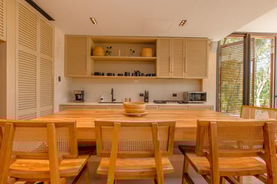Luxury Villa Photo #17