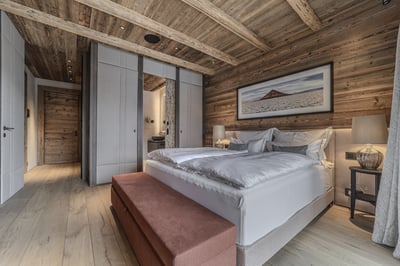 Luxury Villa Photo #50