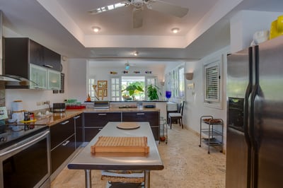 Luxury Villa Photo #34