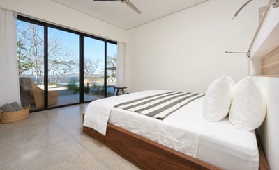 Luxury Villa Photo #19