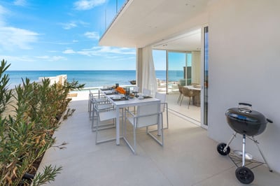 Luxury Villa Photo #13