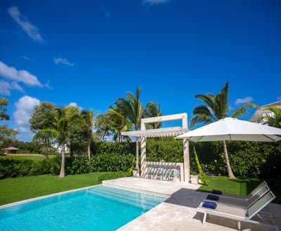 Luxury Villa Photo #12