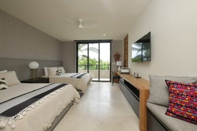 Luxury Villa Photo #28