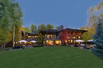 Luxury Villa Photo #2