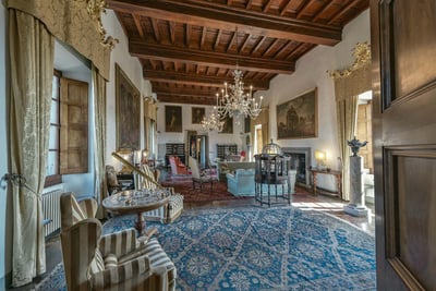 Luxury Villa Photo #15