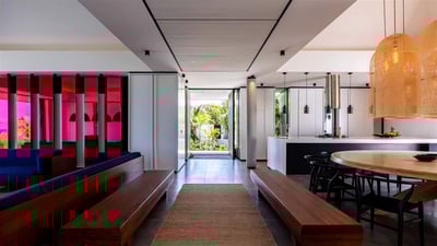 Kitchen & Dining Area