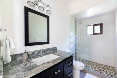 Luxury Villa Photo #34