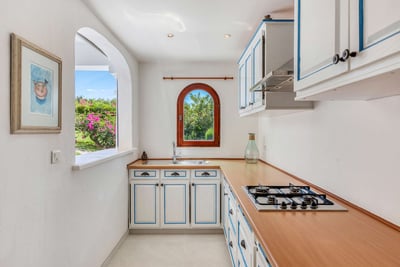 Luxury Villa Photo #25