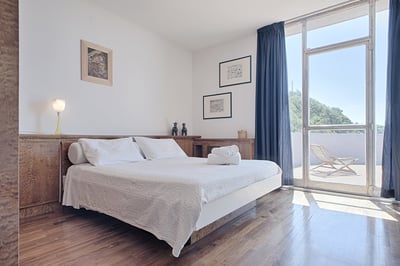 Luxury Villa Photo #26