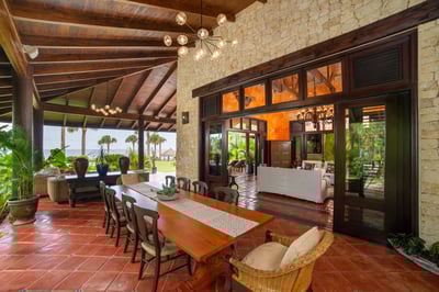 Luxury Villa Photo #19