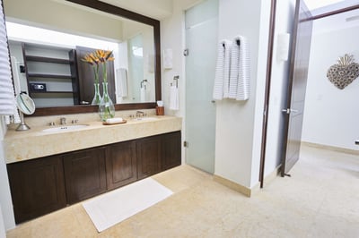 Luxury Villa Photo #17