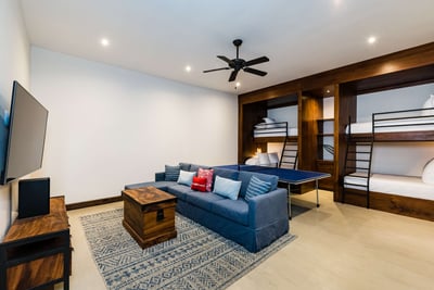 Luxury Villa Photo #13