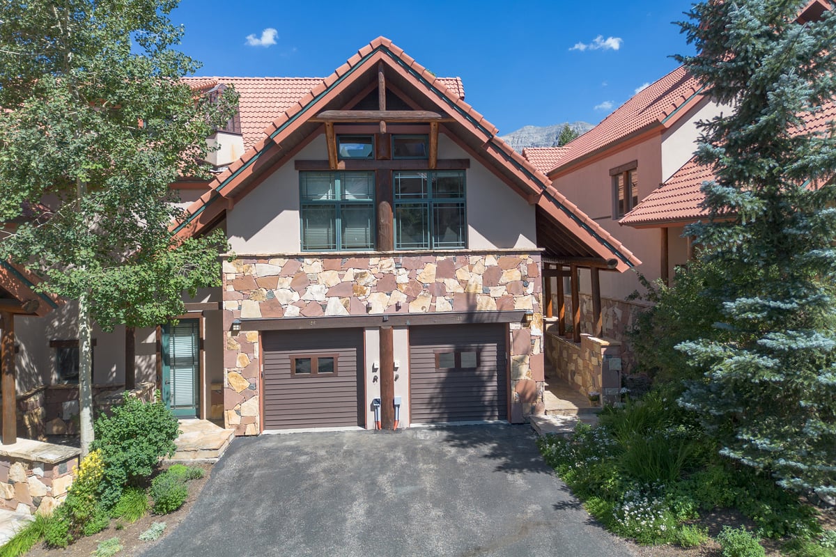 Palisade at Pine Meadows