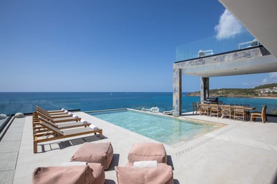 Luxury Villa Photo #7