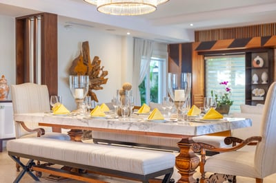 Luxury Villa Photo #22