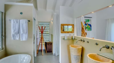Luxury Villa Photo #51
